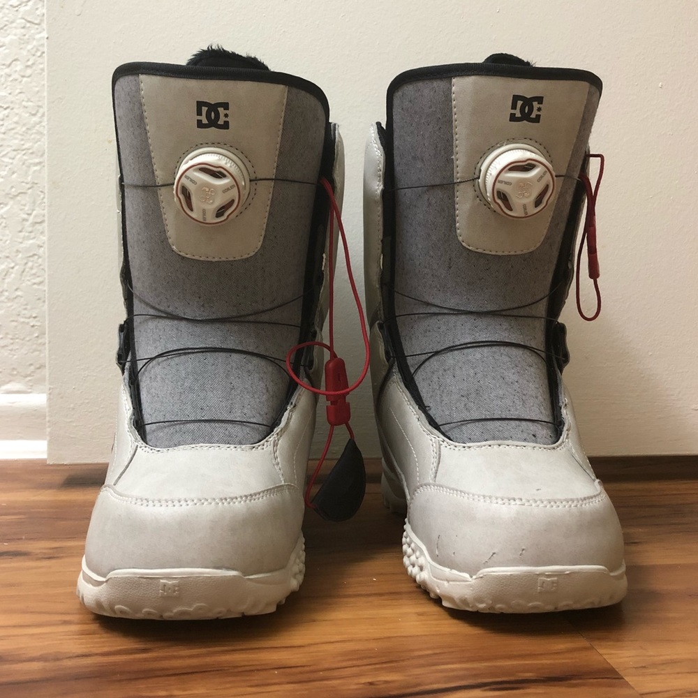 DC Search BOA Snowboard Boots size 7 NWOT